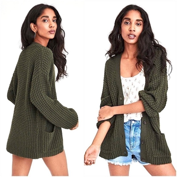 American Eagle Oversized waffle knit Grandpa Slouchy Cardigan Gray Brown XS/S - Picture 1 of 11